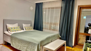 2 Bedroom Apartment with Private Sauna for 5 people 15 mins to Helsinki 56sq mt min 2 nights